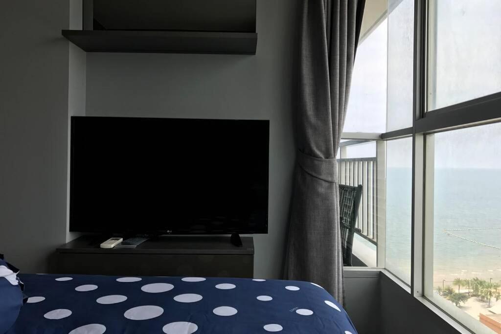 Stunning Seaview Suite Bãi biển Jomtien Ngoại thất bức ảnh