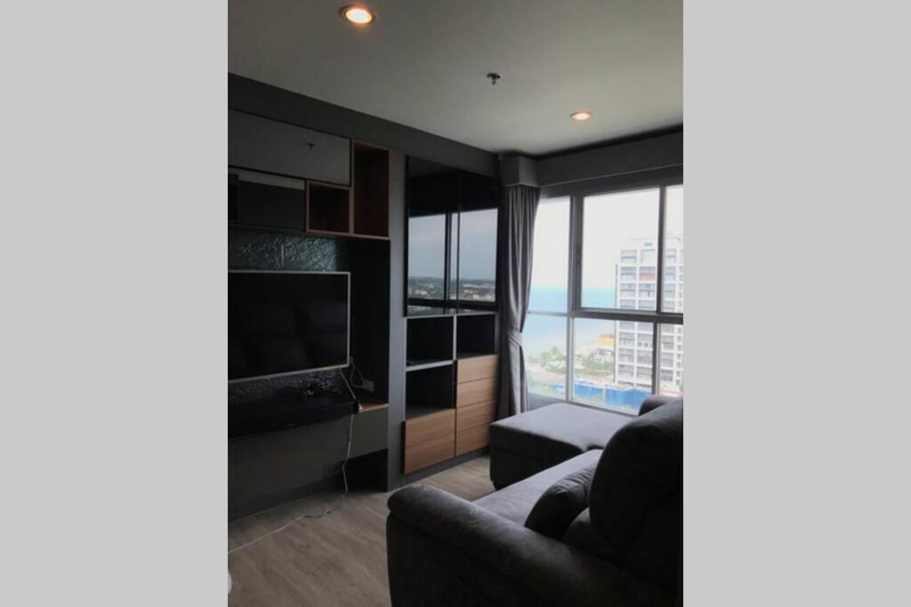 Stunning Seaview Suite Bãi biển Jomtien Ngoại thất bức ảnh